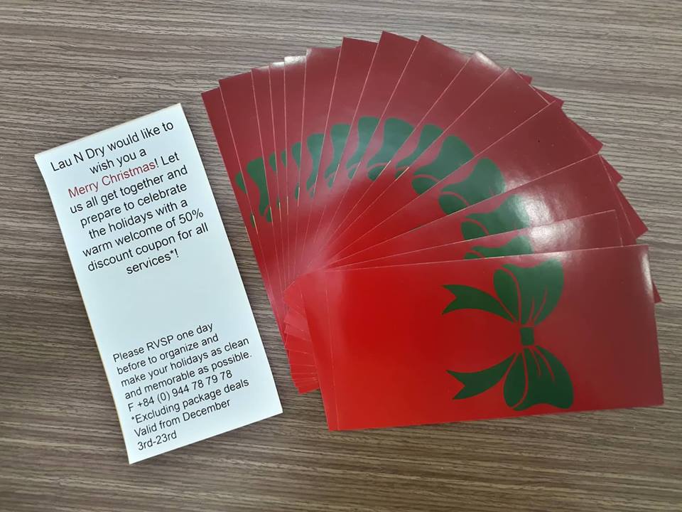 Khi lựa chọn kích thước in, bạn cần phải chọn đúng loại khổ giấy thể hiện được hết nội dung và hình ảnh. Cuối cùng là sử dụng không gian khổ giấy để tối ưu bản thiết kế của mình để tiết kiệm chi phí in.